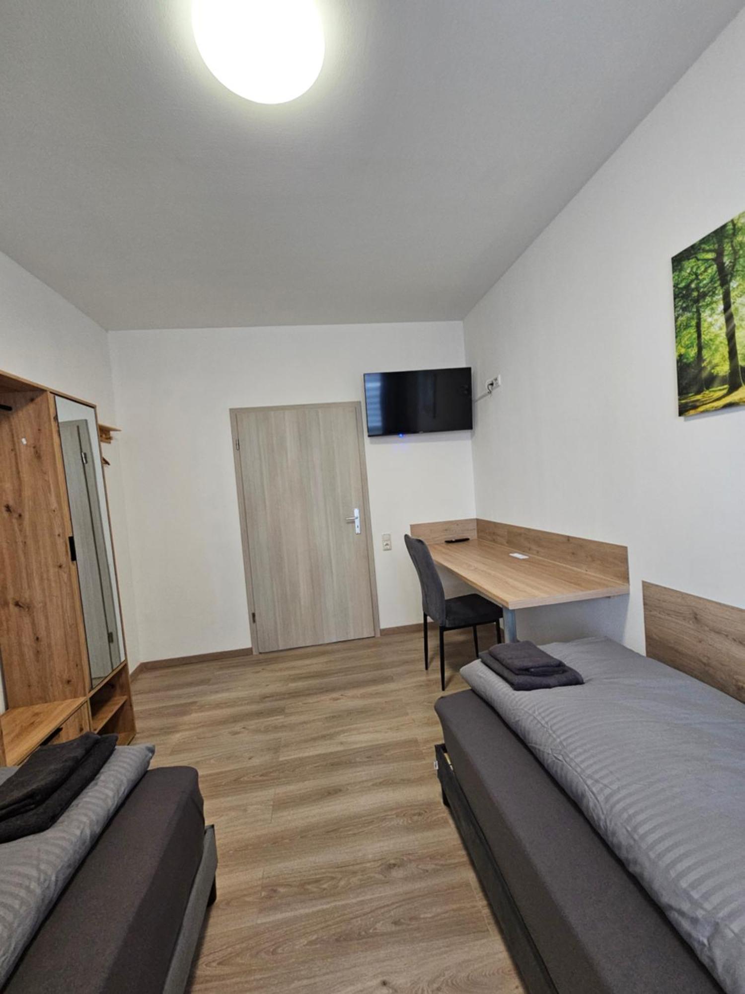Centro - Bis 9 Gaeste * Plauen